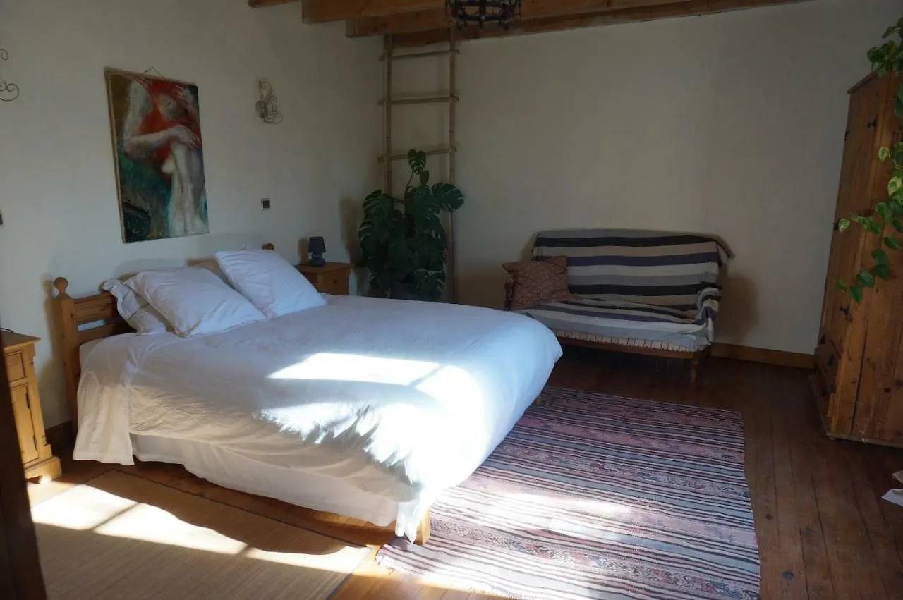 Au Garcin Bed & Breakfast La Romieu 0*,  France