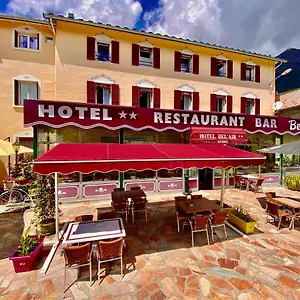 https://hotel-bel-air-jausiers.fr-provencehotel.com